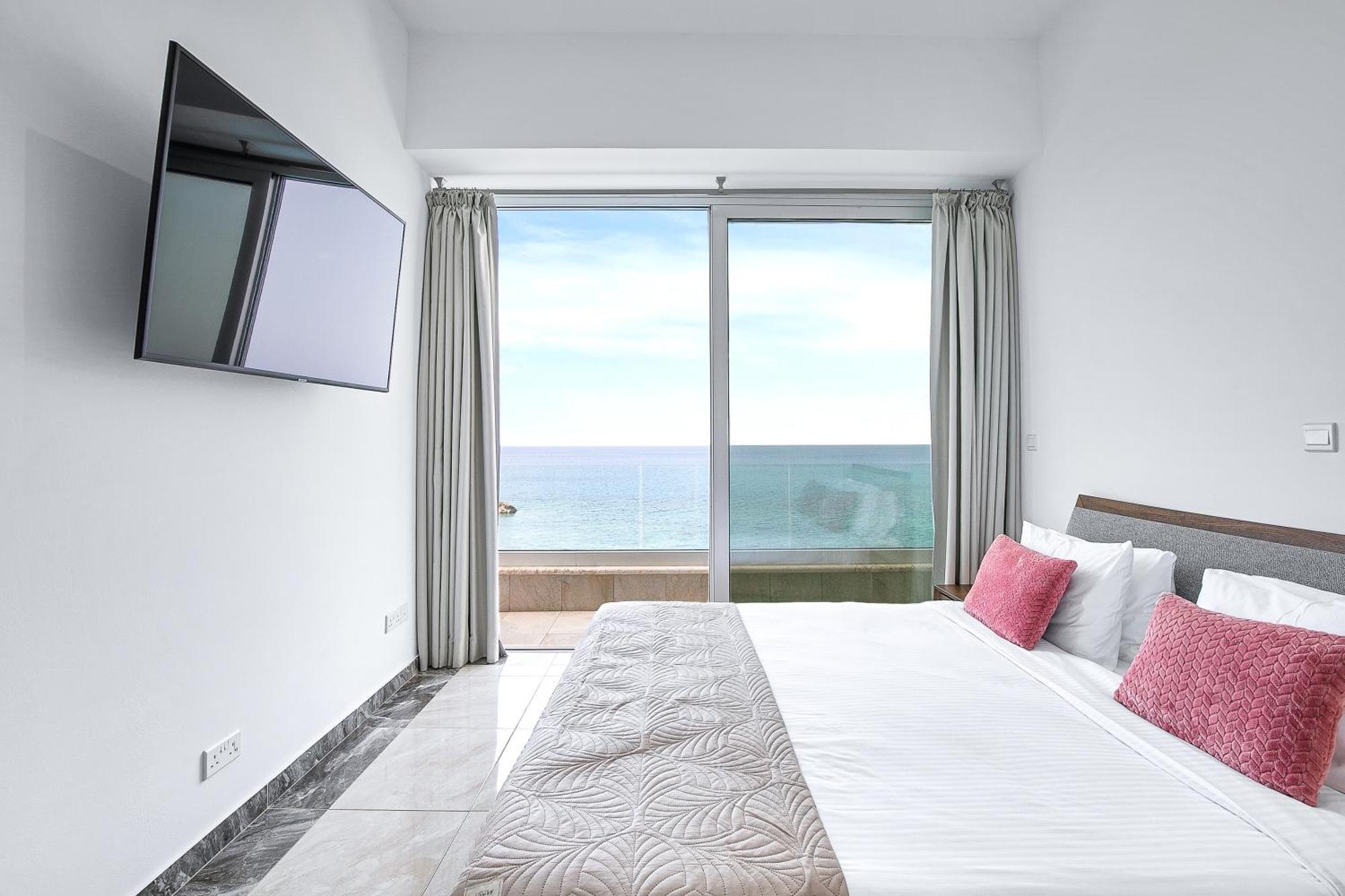 Olymp Luxury Villa D - Luxury Escape With Direct Beach Access And Unique Sunsets Pafos Dış mekan fotoğraf